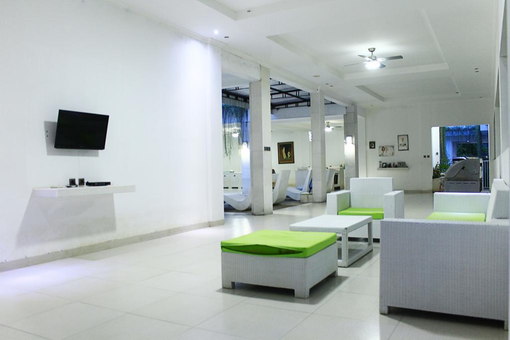 Villa Putih Lovina Экстерьер фото