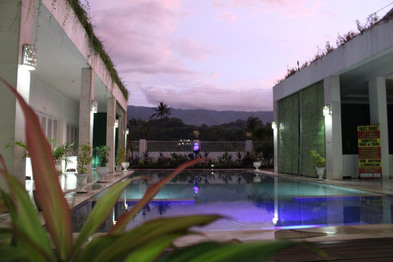 Villa Putih Lovina Экстерьер фото